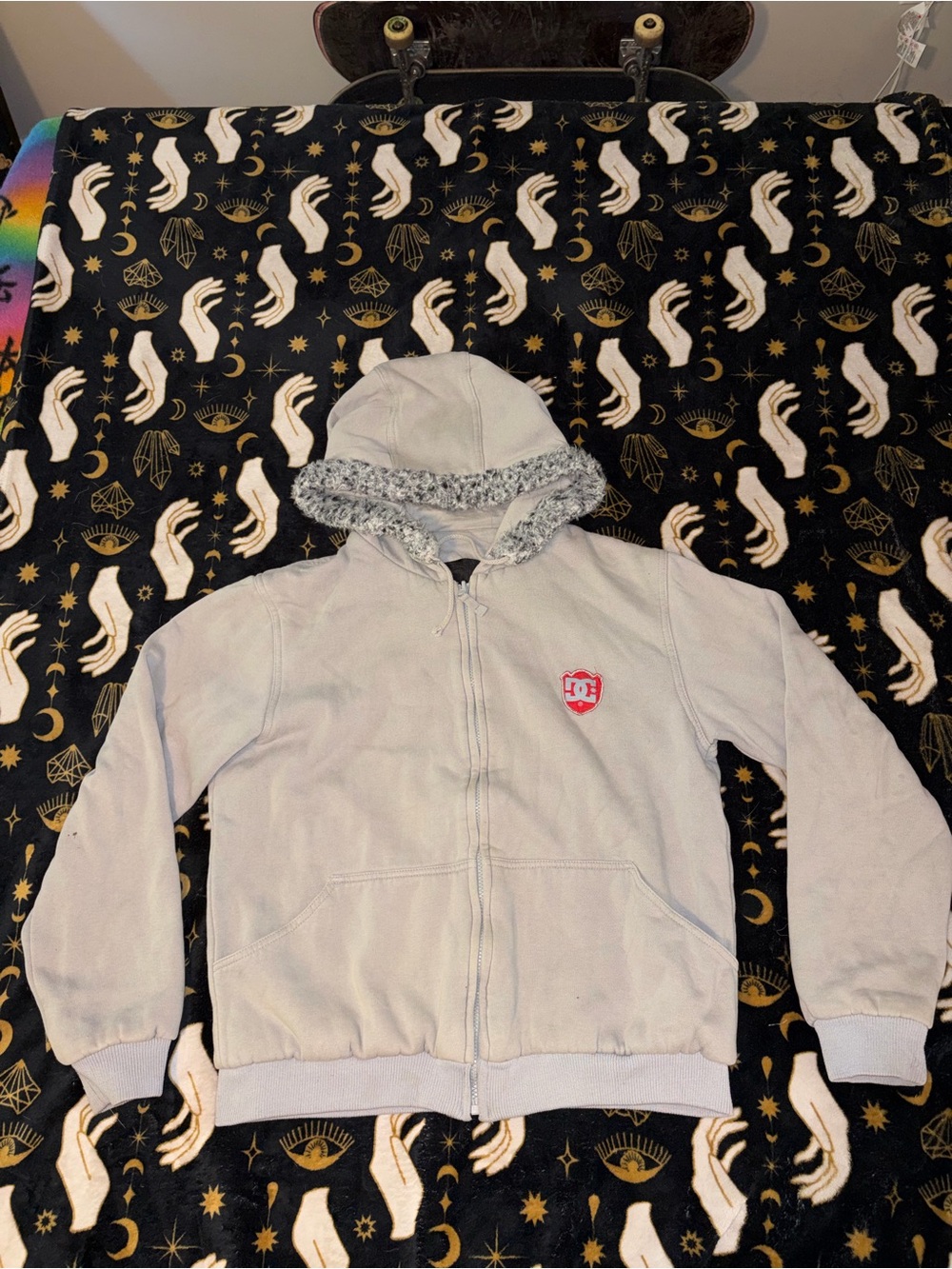 DC Men’s Pale Gray Zip Hoodie with Sherpa-Lined Hood